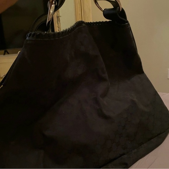 Gucci Black Monogram Shoulder Bag - Picture 10 of 10